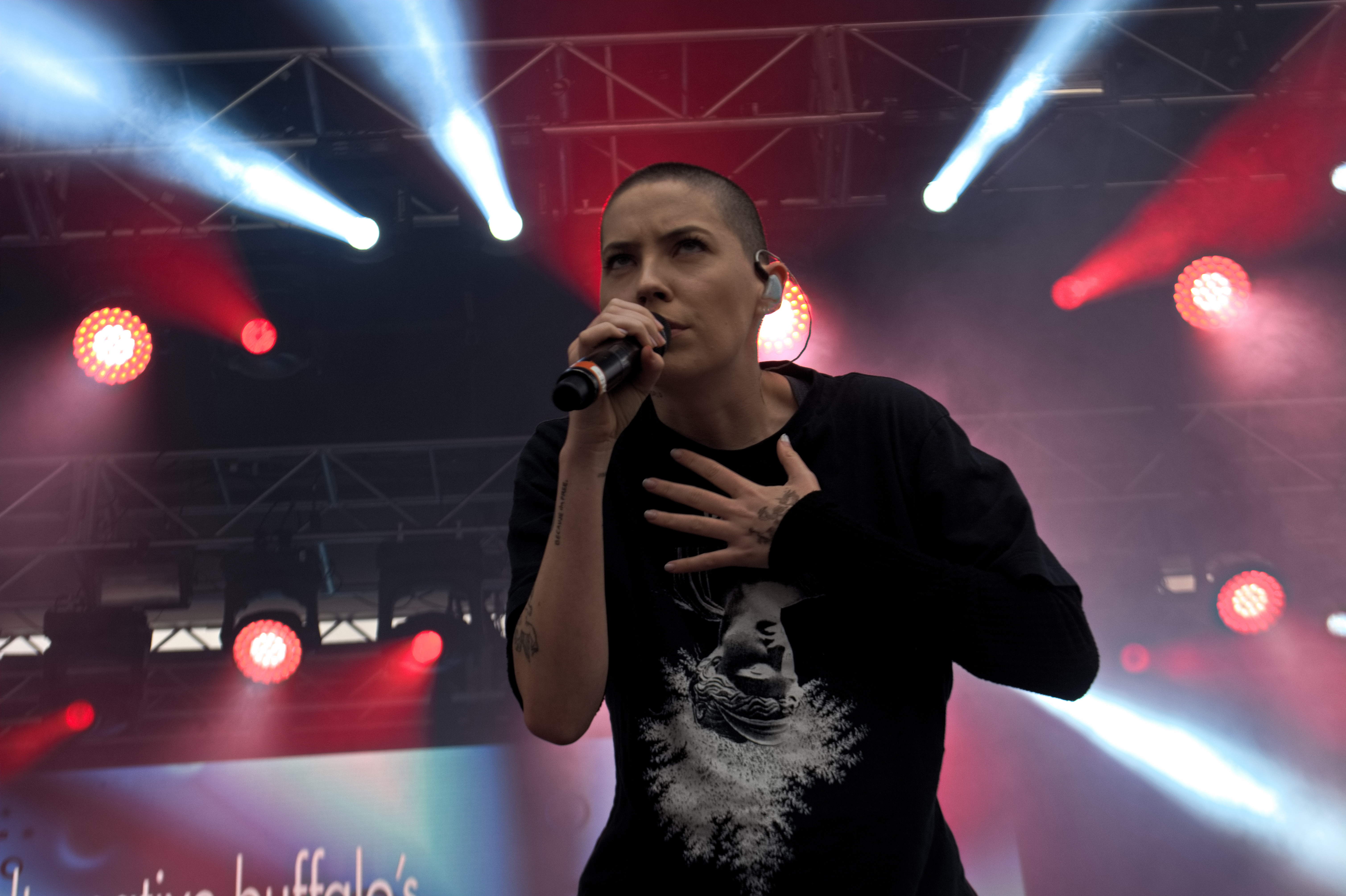 Bishop Briggs Concert Photos