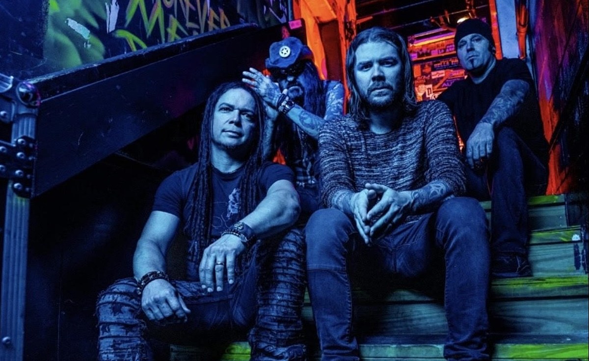 Rocking With Jam Man talks with Bobby from Saliva