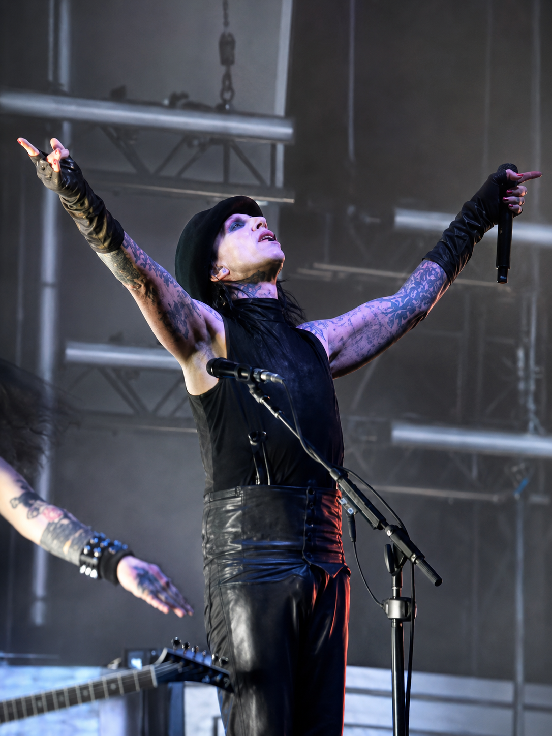 Marilyn Manson live at Darien Lake concert photo 14