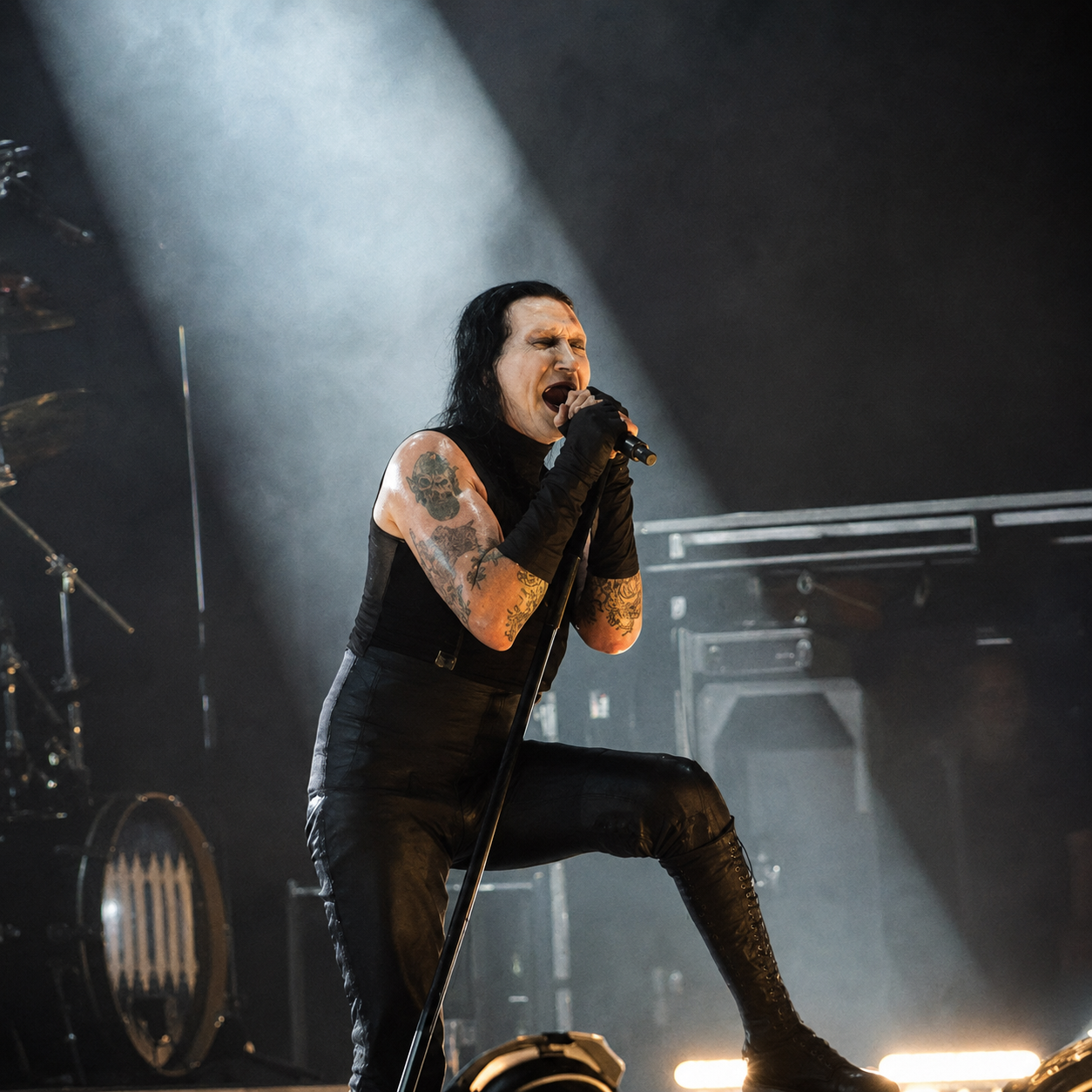 Marilyn Manson live at Darien Lake concert photo 18