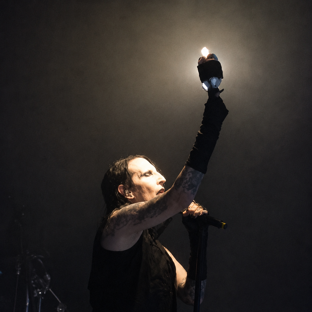 Marilyn Manson live at Darien Lake concert photo 22