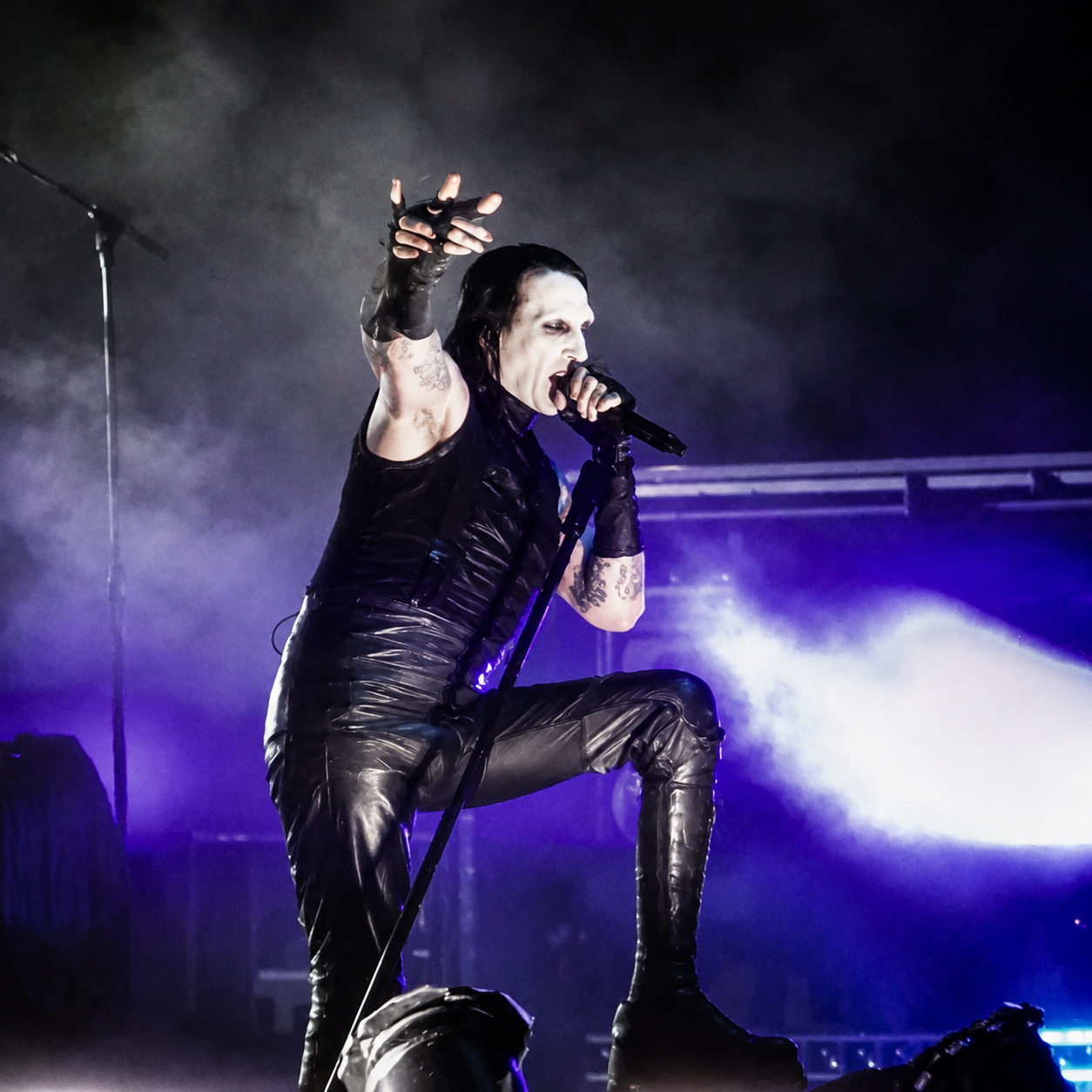 Marilyn Manson live at Darien Lake concert photo 83