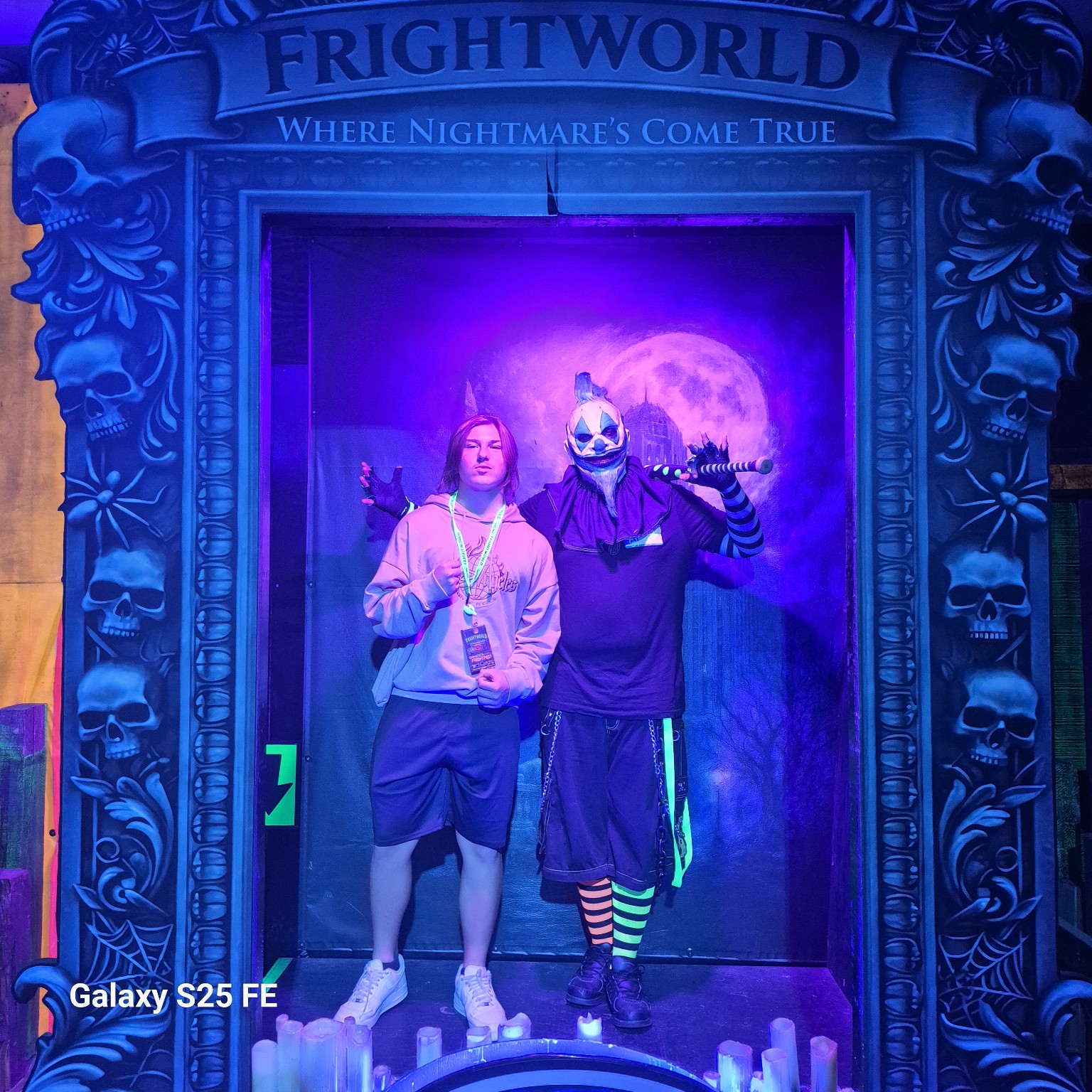 Jam Man posing at Frightworld, photo two